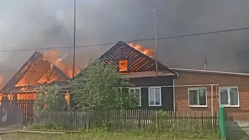 Врачи борются за жизнь предполагаемого виновника пожара