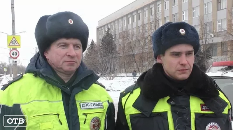 Вместо штрафа открыли «зелёную улицу»: инспекторы ДПС доставили в больницу девочку с травмой головы