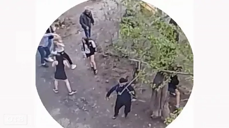Налетают толпой: в Нижнем Тагиле подростки избили троих мужчин за замечание