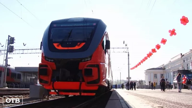 Из Екатеринбурга до природного парка «Оленьи ручьи» начал курсировать рельсовый автобус