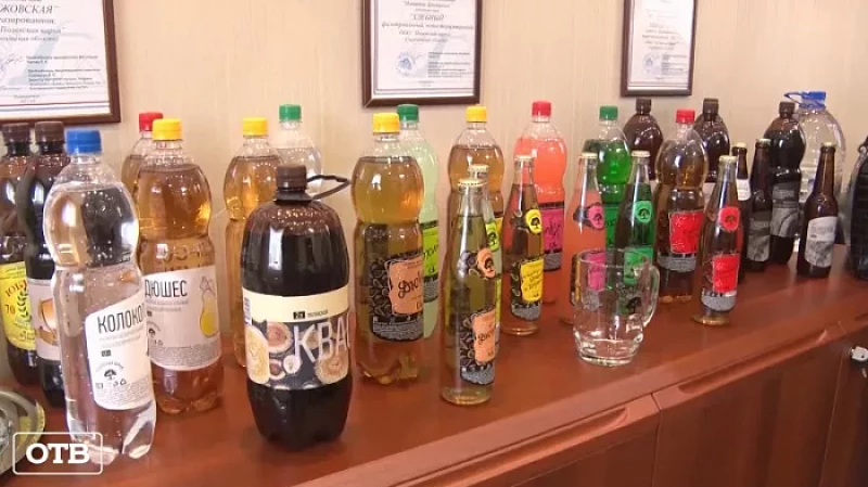 Свердловчане требуют хлеба и газировки: в Полевском предприятия переходят на импортозамещение