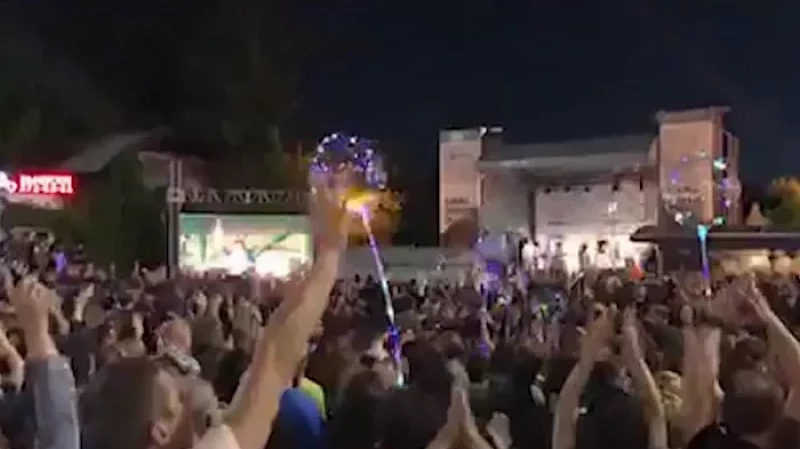 Уральцы не могут вернуть деньги за билеты на концерт Макса Барских