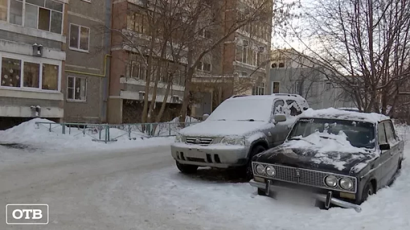 На Вторчермете водители лишились покоя и сна: по ночам во дворах орудуют автоворы
