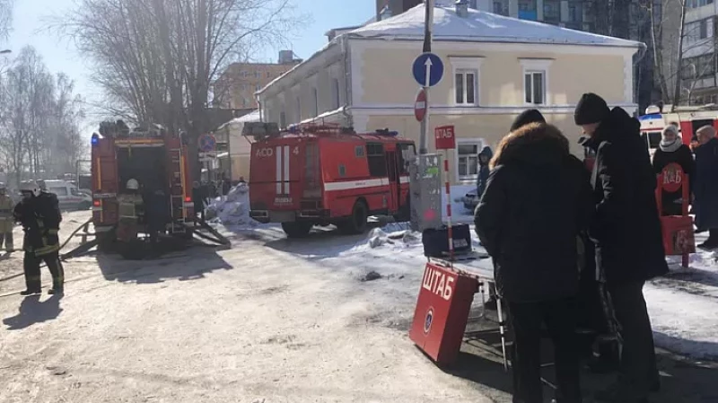 Пожар на улице Студенческой в Екатеринбурге: один человек погиб