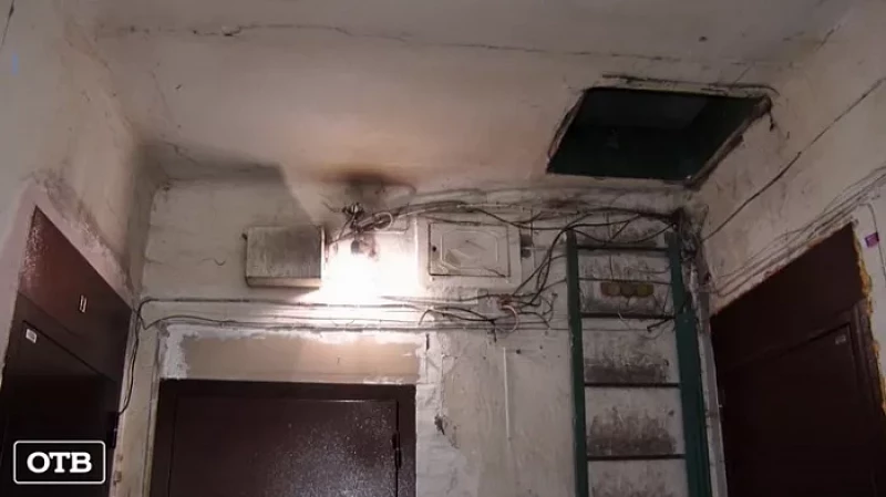 У двухэтажного дома в Нижнем Тагиле лопнула несущая стена