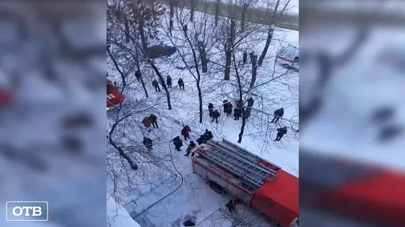 От первого лица: тагильчанин заснял пожар в жилом доме
