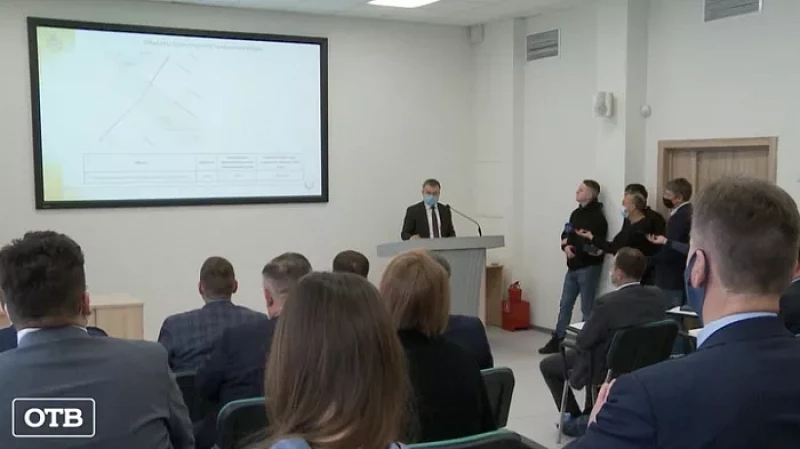 Депутаты обсудили развитие общественного транспорта в Академическом