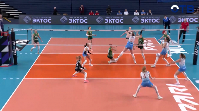 «Уралочка-НТМК» вышла в 1/4 финала чемпионата России