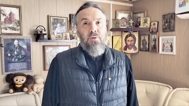 Протоиерей благословил проект ОТВ «Жду тебя, мама!»