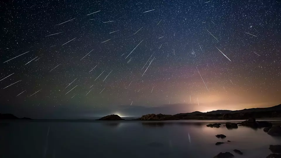 Свердловчане смогут увидеть метеорный поток Лириды