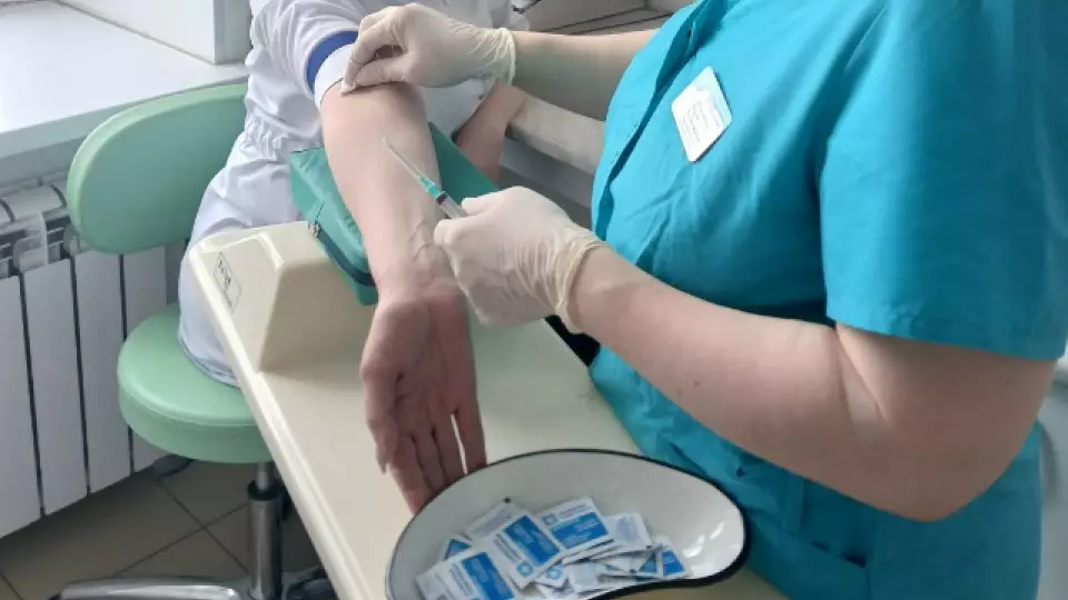 «Выездная поликлиника» в Нижней Туре: два дня заботы о здоровье жителей