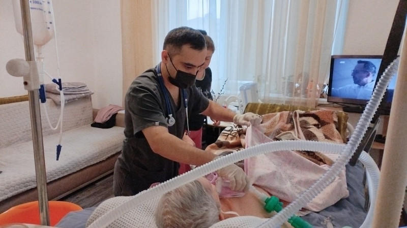 В Свердловской области запустили первый «стационар на дому» для пациентов с дыхательной недостаточностью
