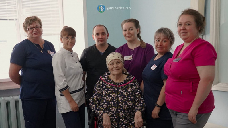 Врачи Красноуфимска спасли 86-летнюю пациентку, удалив гигантскую кисту весом 4,5 кг