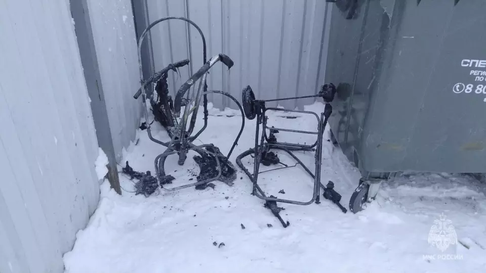 Петарда привела к пожару в жилом доме в Туринской Слободе