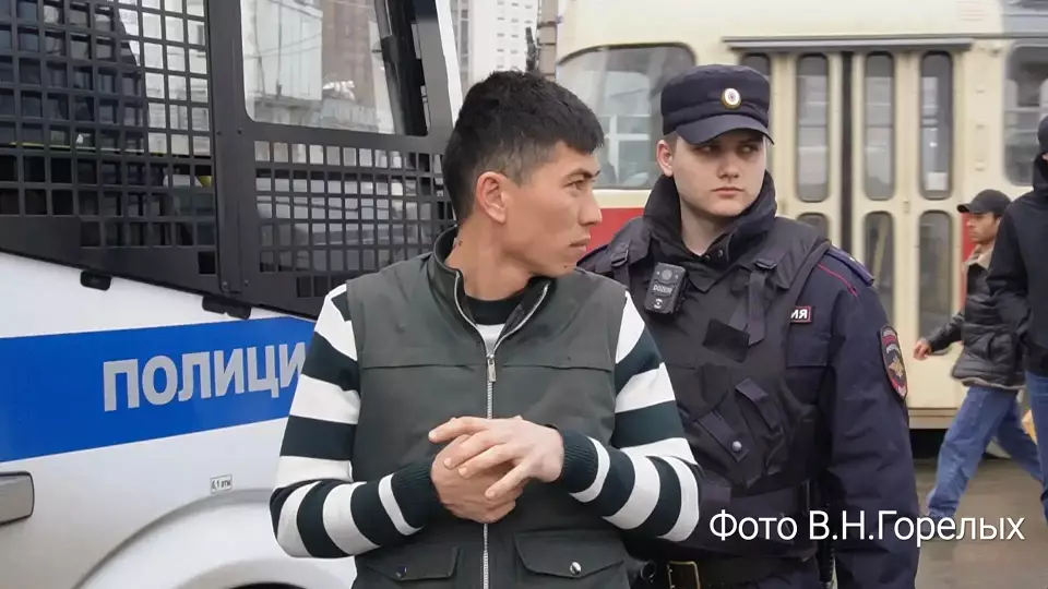 85 мигрантов-нарушителей выявили сотрудники МВД в ходе рейда в Екатеринбурге