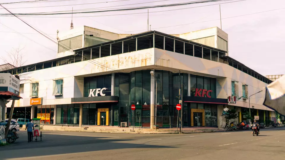 30 ресторанов KFC откроются под новым названием