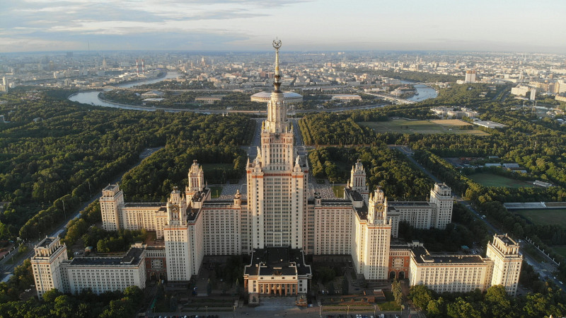 Больше 40 компаний-работодателей принимают участие в акции «Время карьеры»