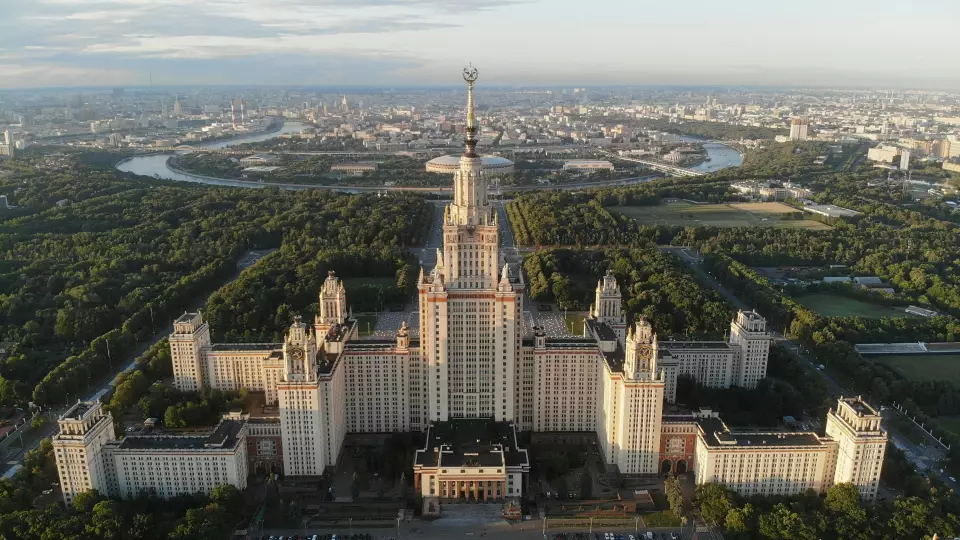 Больше 40 компаний-работодателей принимают участие в акции «Время карьеры»