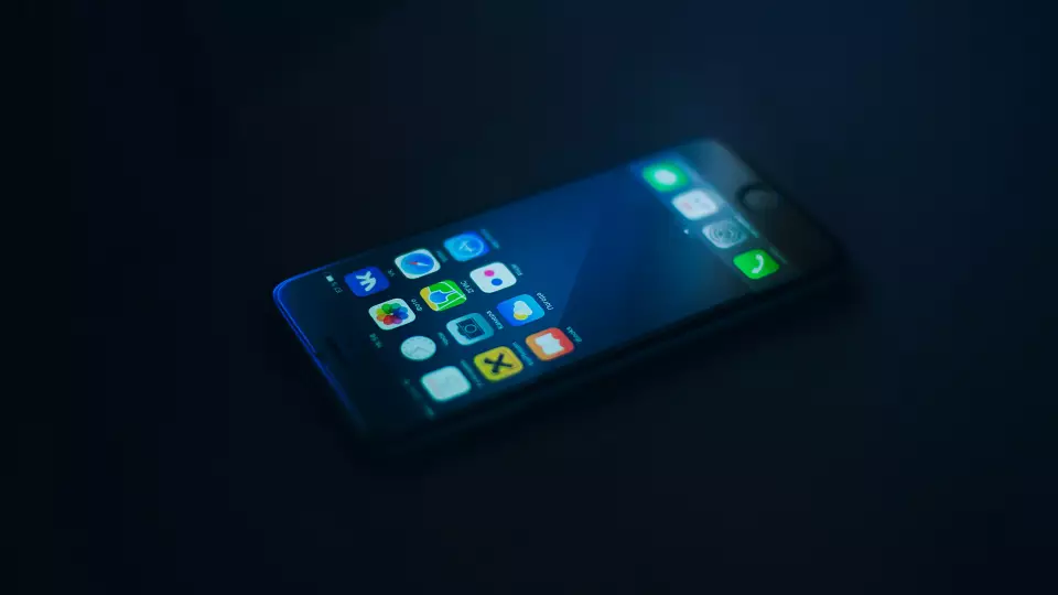 RuStore станет обязательным для предустановки на смартфоны в 2023 году