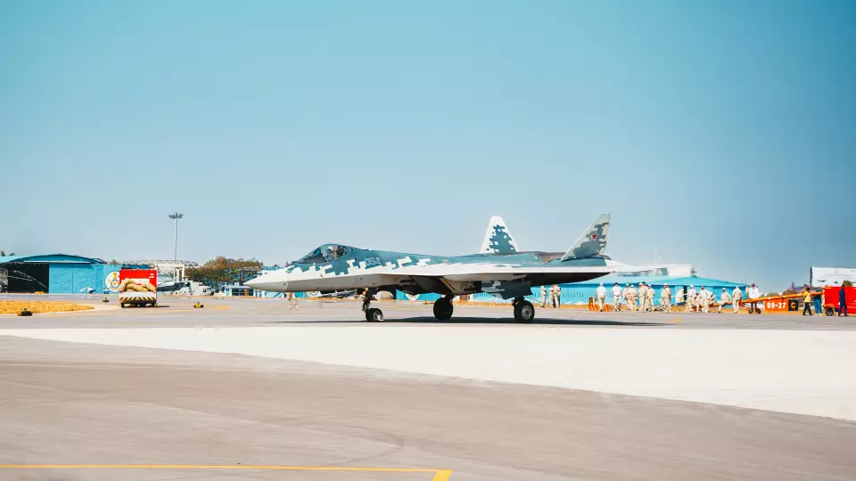 Весной 2023 года планируется первый полёт полностью российского самолёта SSJ