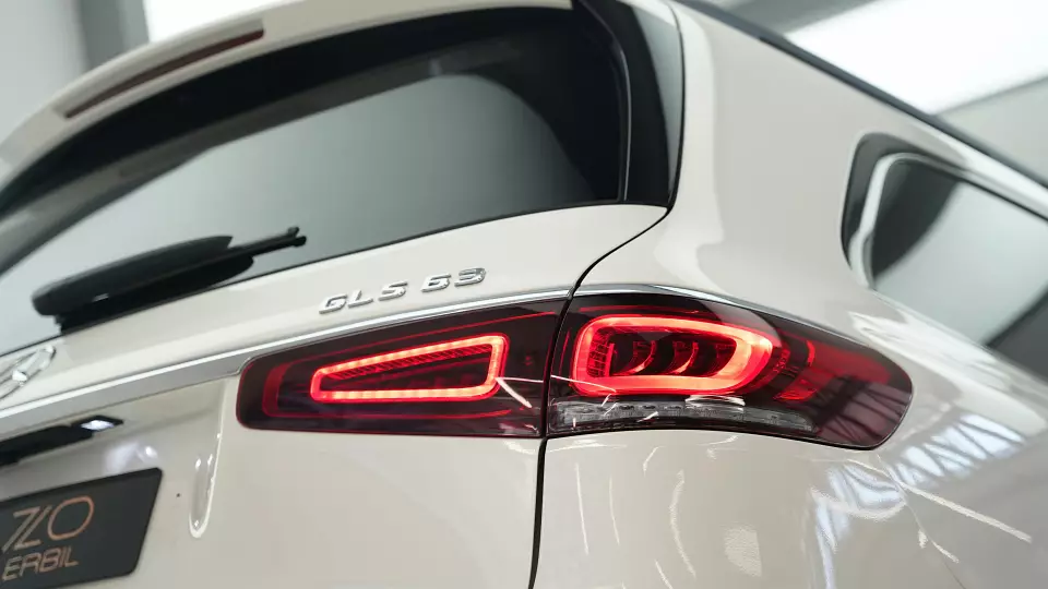 Богатые тоже платят: в Екатеринбурге арестовали «Mercedes-Benz GLS 400»