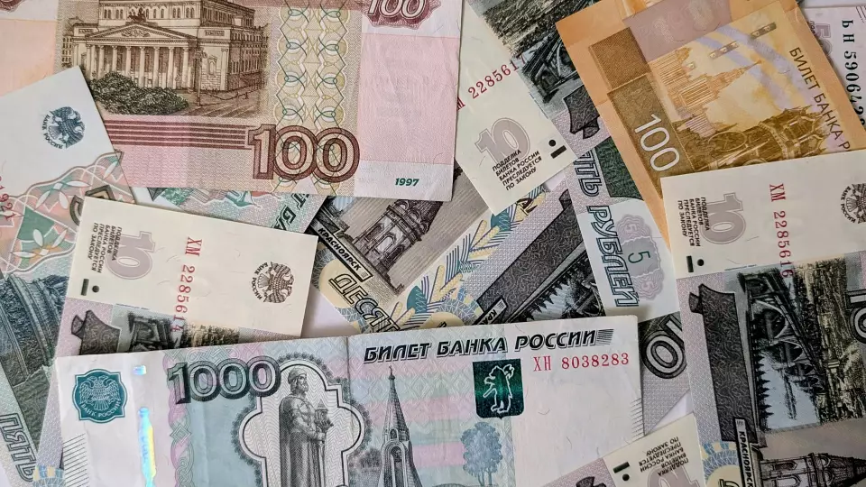 В России на 2021 год сохранили повышенные пособия по безработице