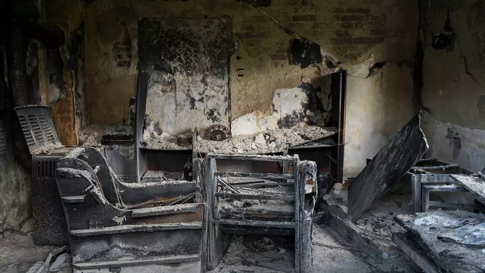 В Нижнем Тагиле сгорел гараж с автомобилем «Рено»