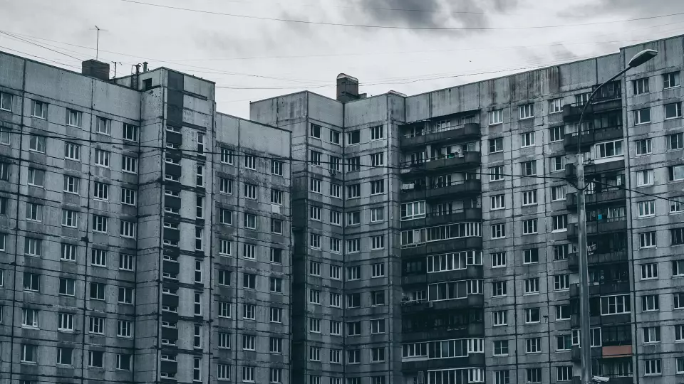 Более 100 сирот из Каменска-Уральского получат новые квартиры в 2024 году