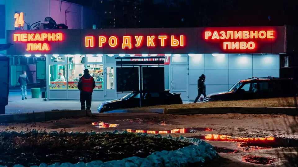 Врач объяснил, что курение повышает риск инсульта в 1,5 раза