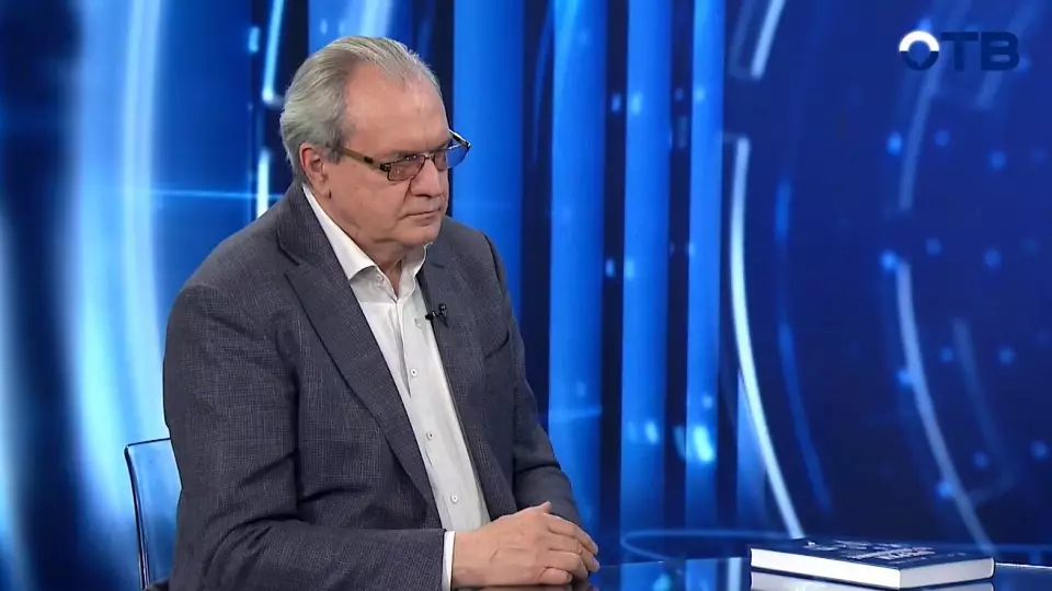 «Почему женские ягодицы заблюривают, а мужские – нет?!»