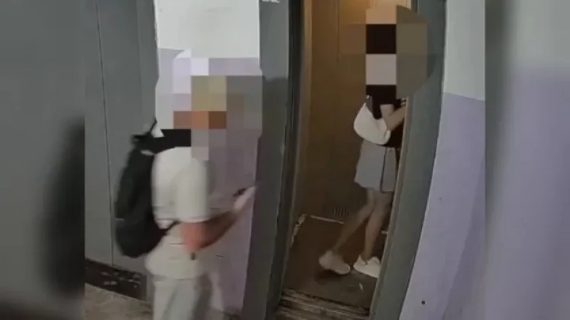 33-летнего мужчину, который домогался школьницы в лифте, задержала полиция