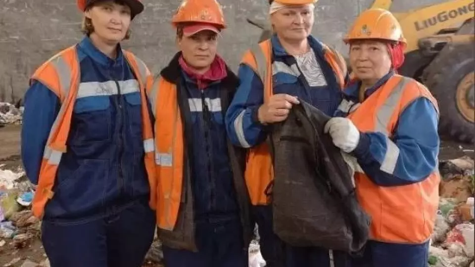 Рюкзак с паспортом студента нашли на мусоросортировке после субботника