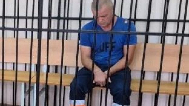 Водителю мусоровоза, насмерть сбившему 4-летнюю девочку в Нижнем Тагиле, запретили садиться за руль