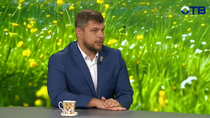 Капремонт школы и новые перспективы хоккея: о чем рассказал глава Серова
