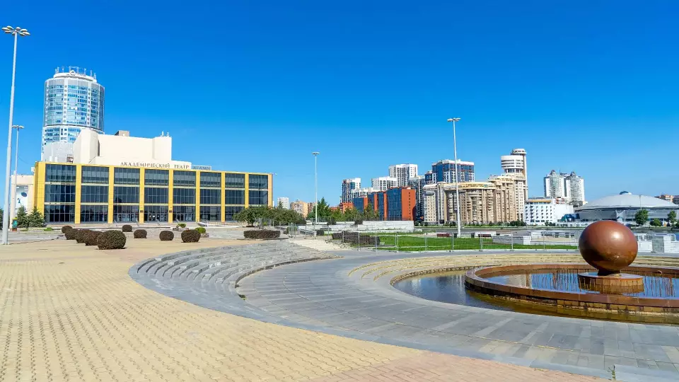 Новая площадка для отдыха открылась в центре Екатеринбурга