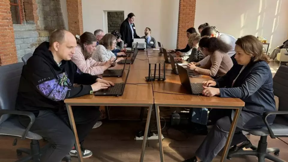 Свердловчане бесплатно освоят 83 востребованные профессии
